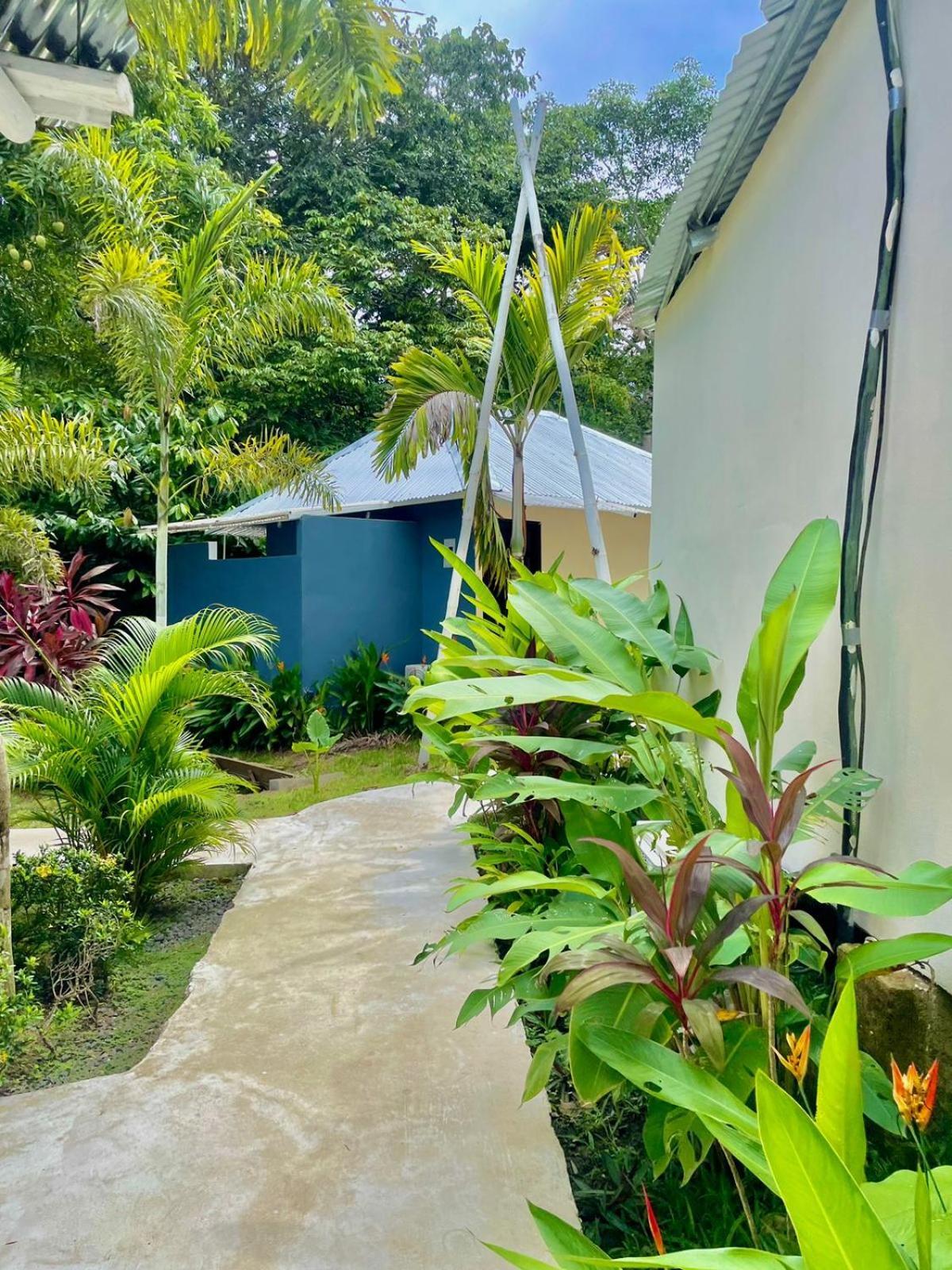 Grand Park Manuel Antonio - Adults Only 호텔 외부 사진